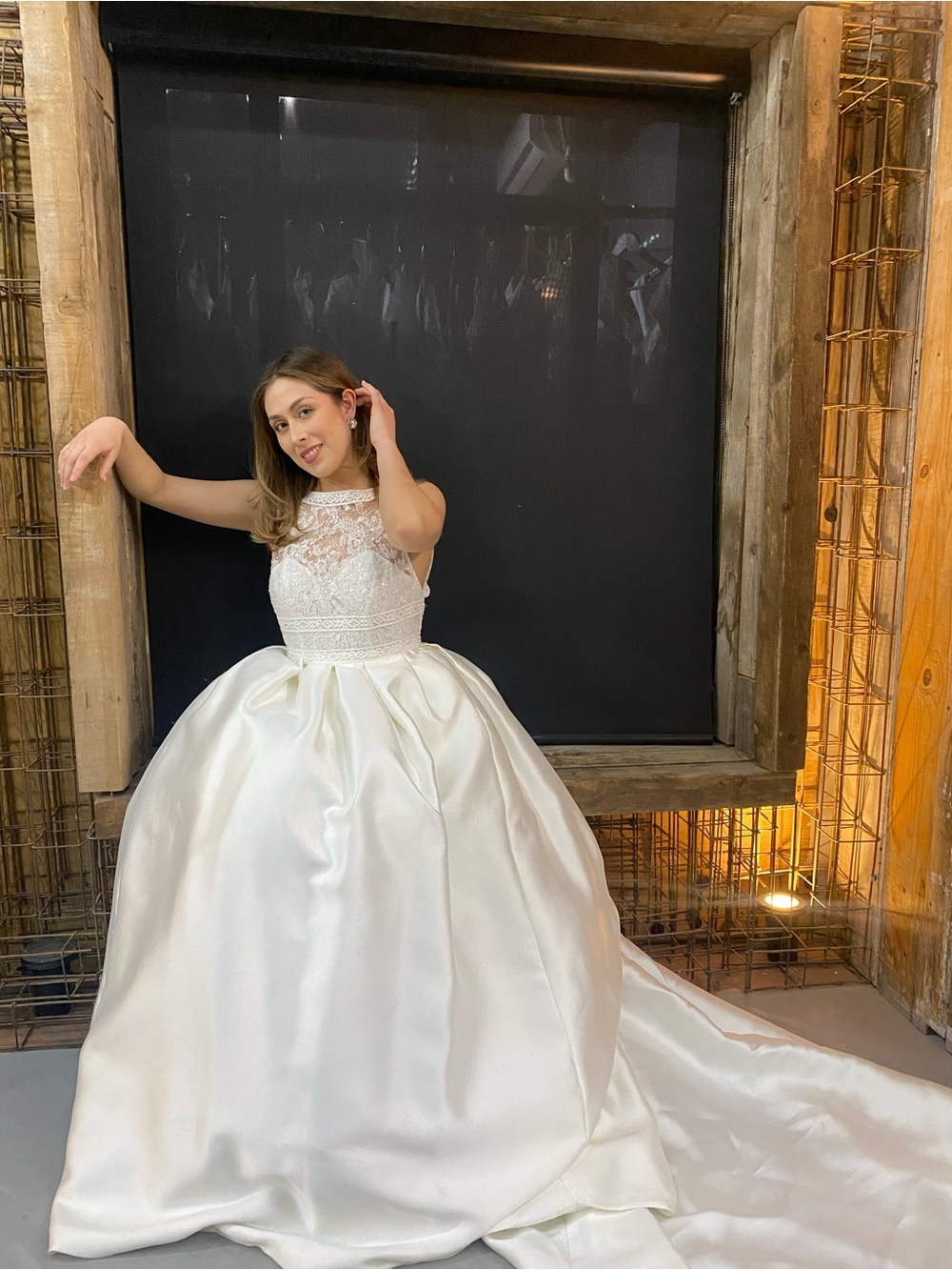 Rosa Clara Ivory Ball Gown Wedding Dress with Lace Bodice